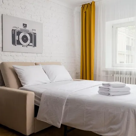 Nowolipki Bright By Bookinghost